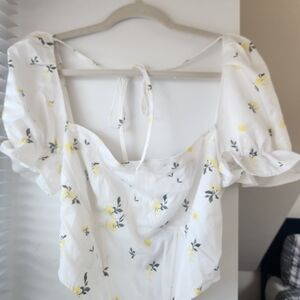 Fashion Nova White Floral Puff-Sleeve Crop Top with Yellow Accents